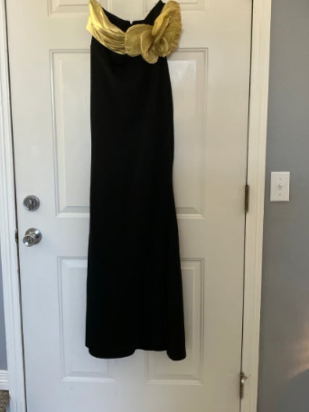 NWT Fashion Nova Brand Size Large Strapless Gold & Black Dress